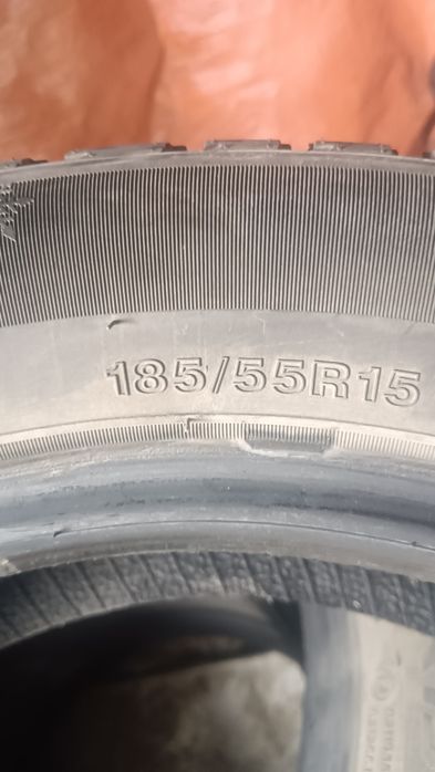 Шины зимние 185/55/15