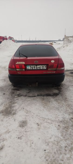 Тойота Карина е 1995 жылғы