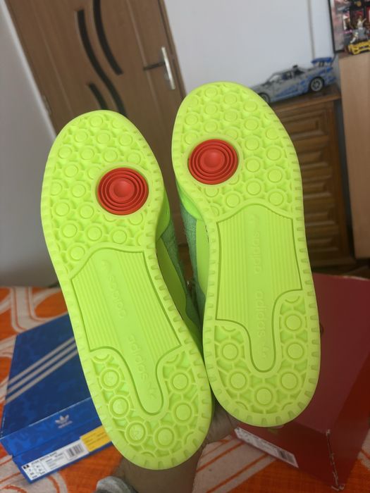 Adidas Forum low x Grinch