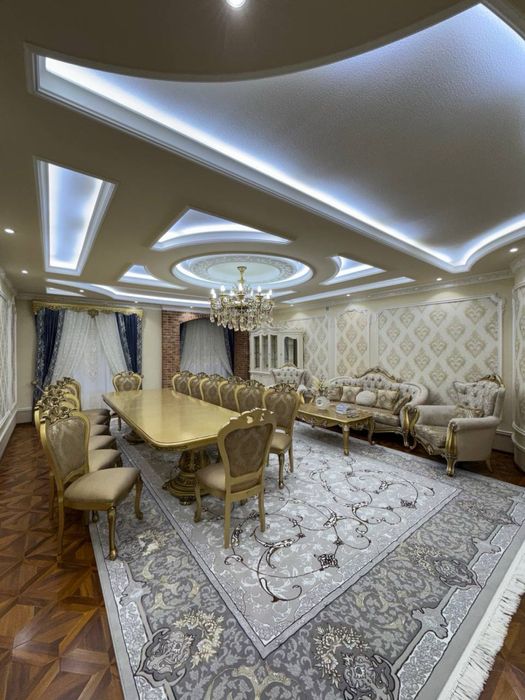 Продается 4 ком. Квартира площадью 126 кв.м. Адрес Фрунзе