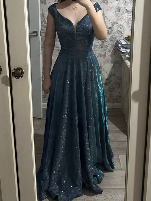 Шикарное платье на выпускной
