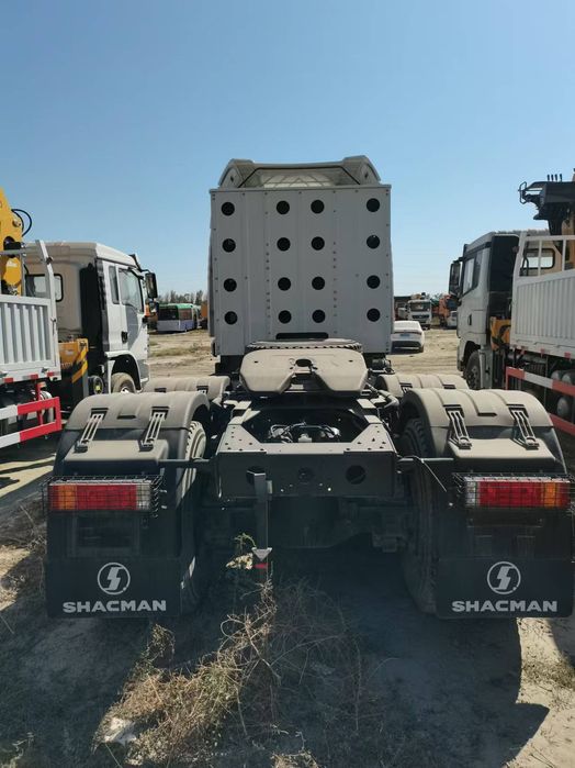 SHACMAN CNG тягач тараси енгил