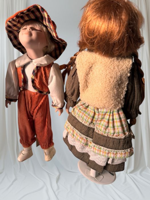 Set 3 papusi de portelan - Elvetia