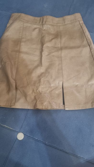 Продам обувь, платье, юбку.