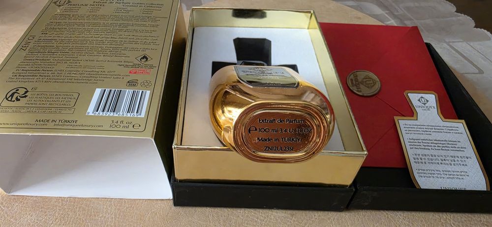 Продавам Parfum UNIQUE'E LUXURY