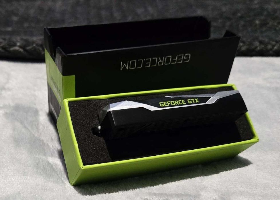 NVIDIA GeForce GTX1080 • 64GB USB 3.0 • 1/1080 ЛИМИТИРАНА СЕРИЯ