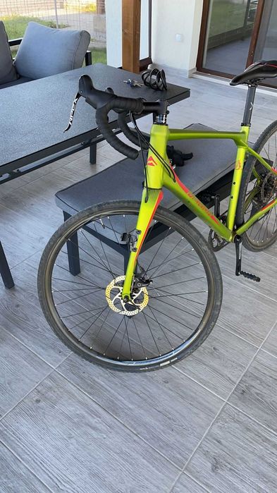 Merida Silex 300 gravel, SRAM Apex 1x11, furcă carbon, mărime M