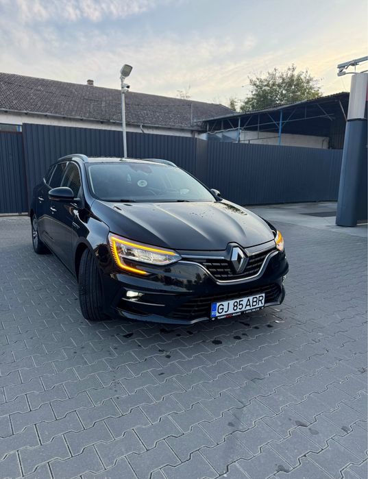 RENAULT Megane 2021 — imagine 2