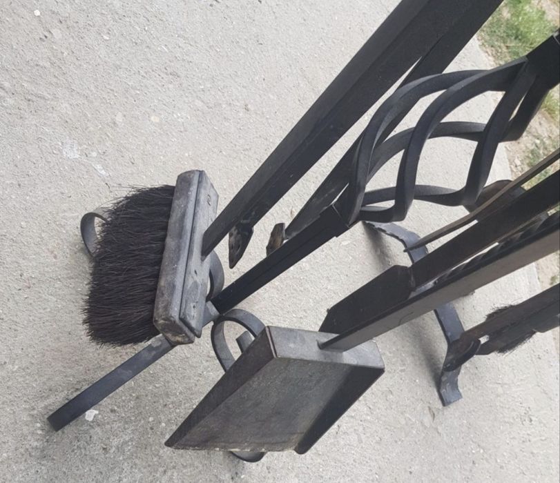 Ustensile  vintage  șemineu