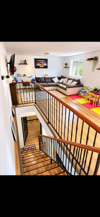 Vand casa proprietar Merei Buzau 2 dormitoare 2 bai 2 living