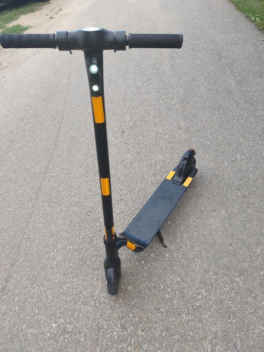 Trotineta electrica 25km/h