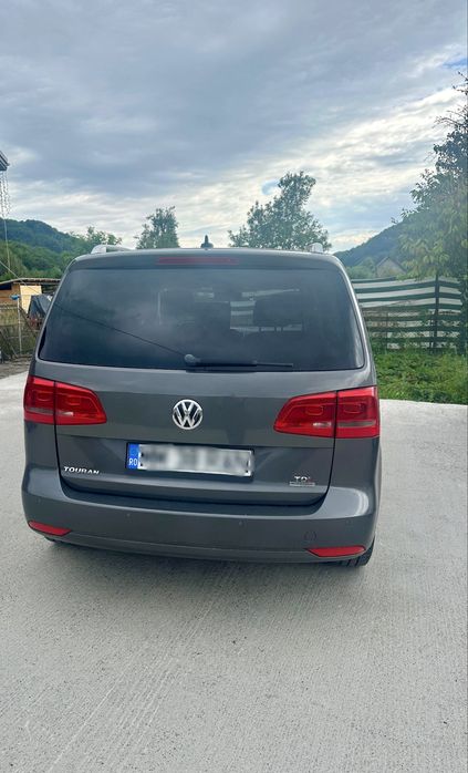 VOLKSWAGEN Touran 2015 — imagine 5