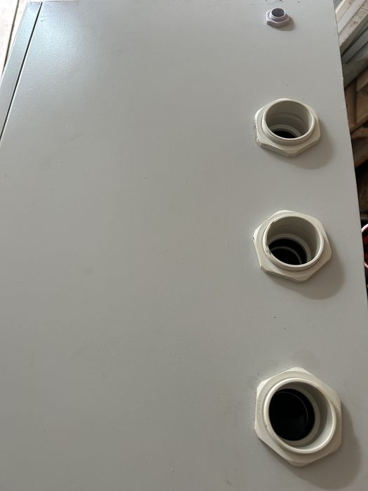 Продам железный ящик