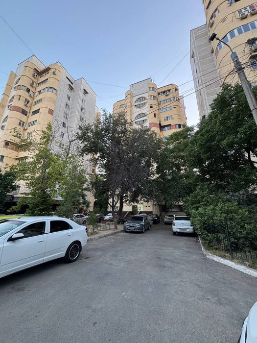 Квартира продается 2в3/12/12 на Космонавтов