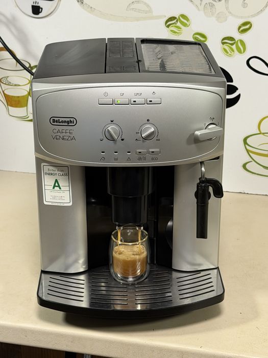 Кафемашина кафе автомат delonghi CAFFE VENEZİA с гаранция