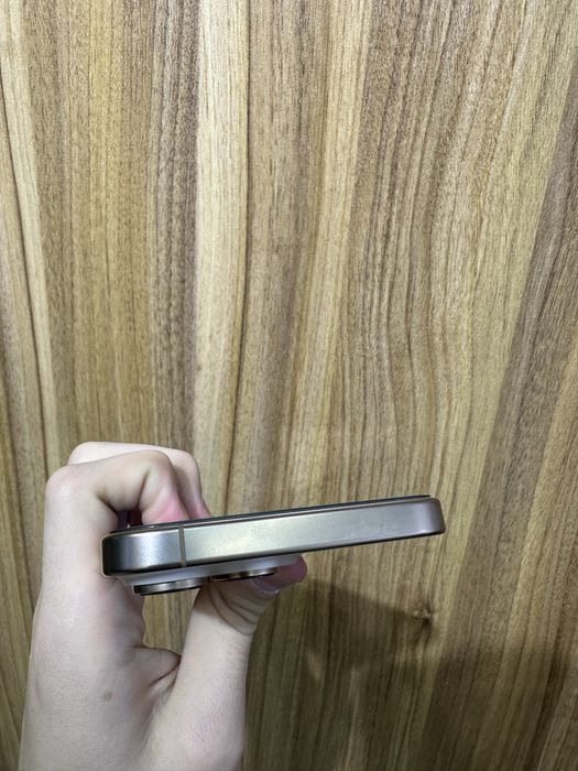 iphone 16 pro max desert 256 gb 95%