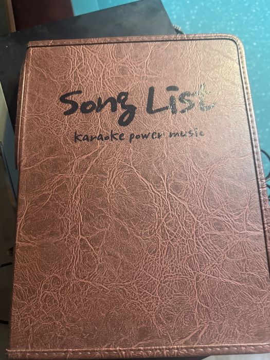 Продам караоке приставку