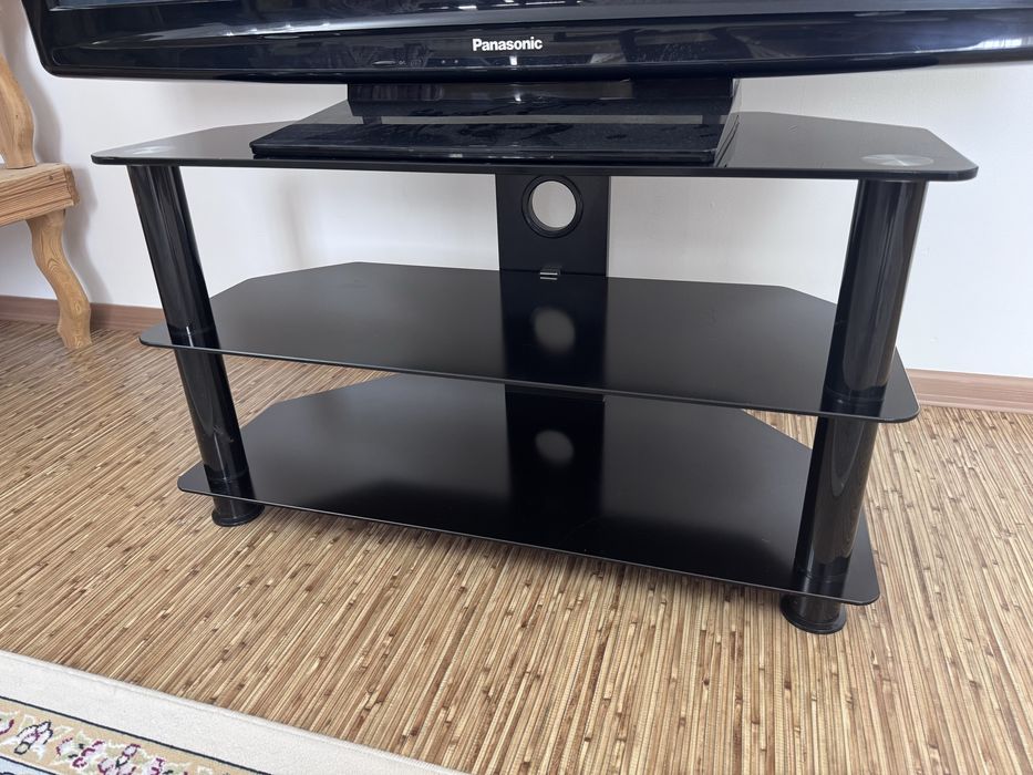 Подставка под телевизор