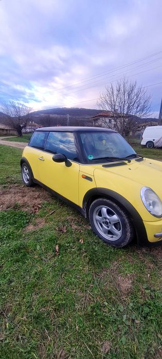 Mini Cooper с регистрация