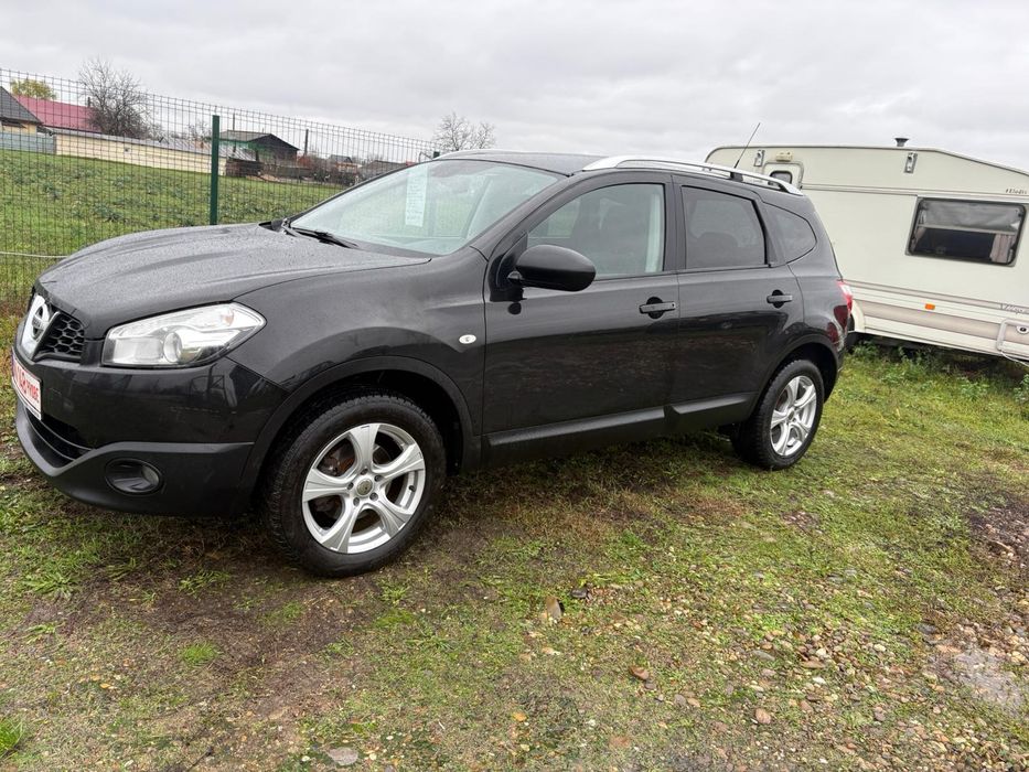 NISSAN QASHQAI 2 .7 locuri RAR efectut.