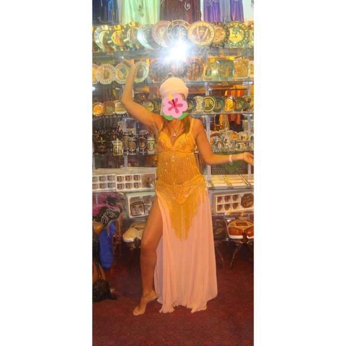 Наряд для восточных танцев
