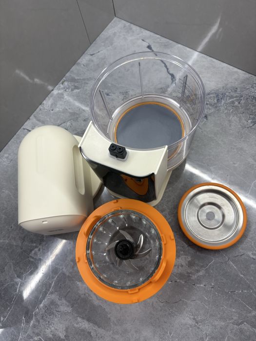 Блендер-пароварка MUMMAM бежевый