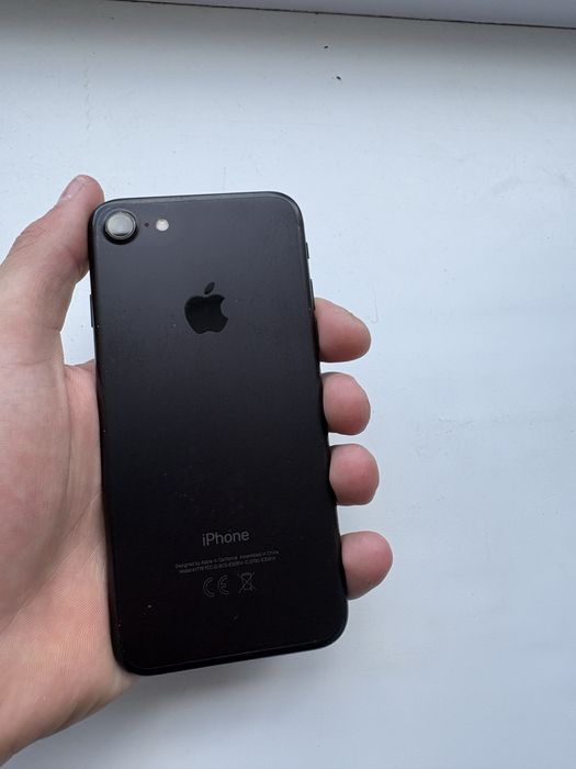 Phone 7 73/32 gb