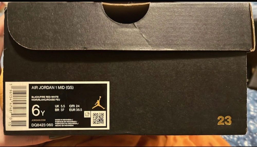 Air jordan 1 rosu negru
