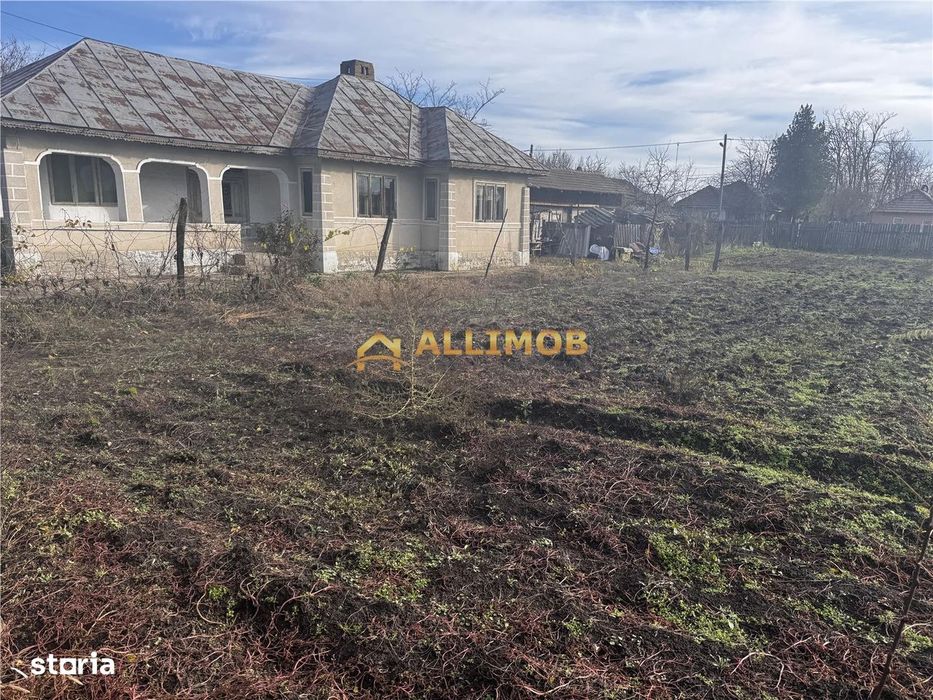Casa batrâneasca + 1500 mp teren, doua deschideri – Fulga, Prahov