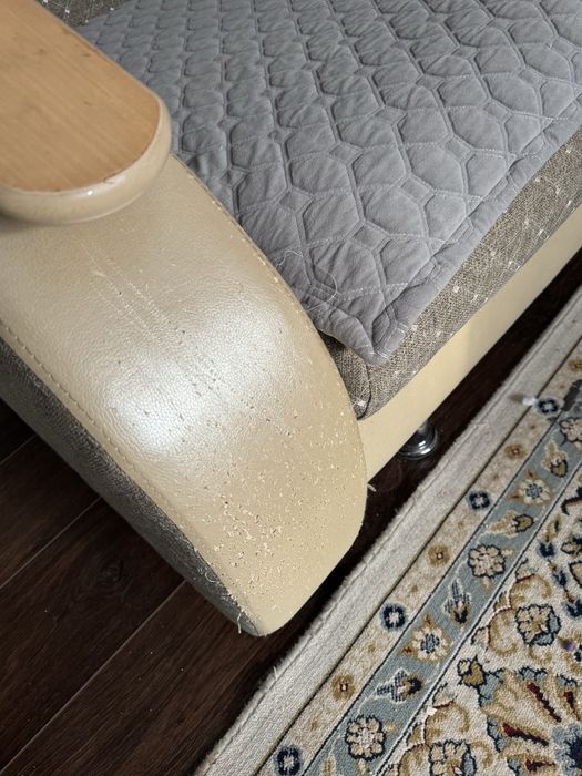 Продам диван дешево