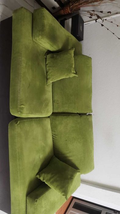 Vând canapea extensibila folosita