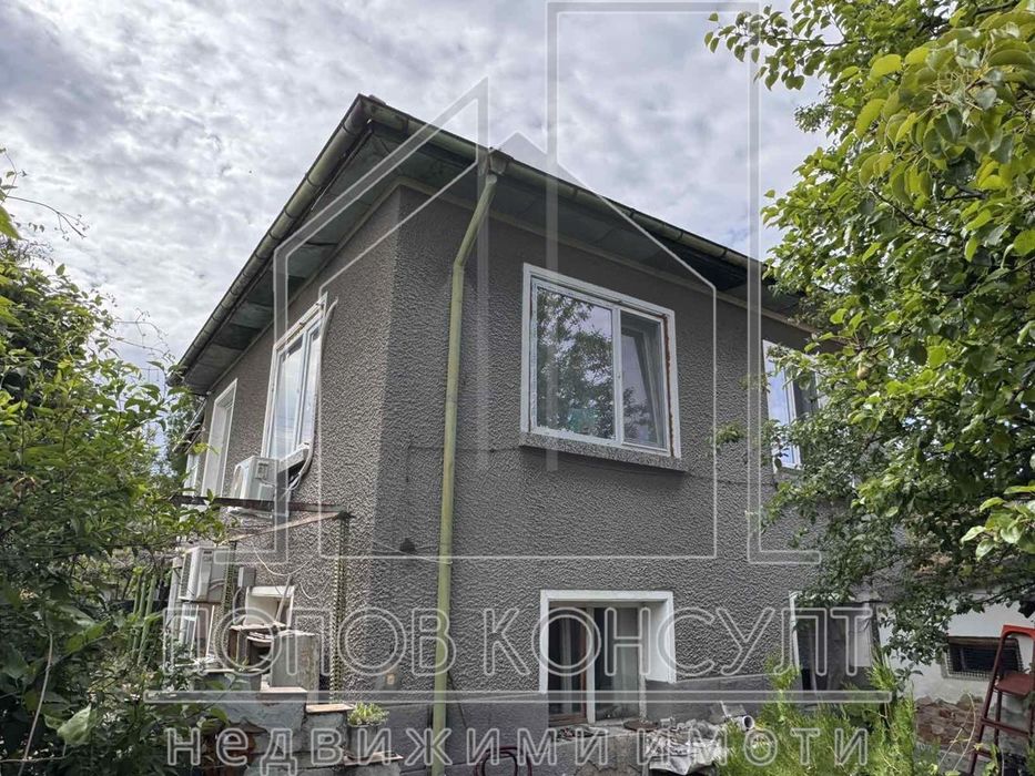 Продава се Къща в с. Катуница, Област Пловдив - 168 кв.м за 745 €/кв.м - Снимка #1