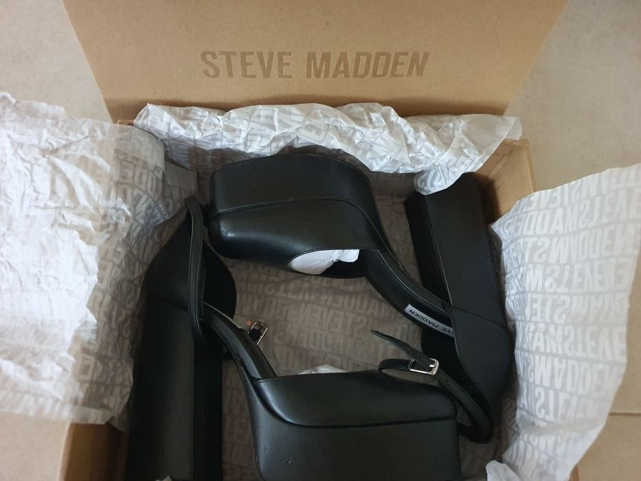 Обувки с дебел ток Steve Madden Tamy