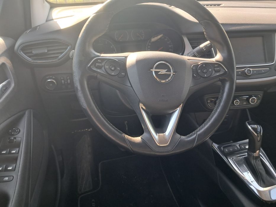 De vanzare Opel Crossland X