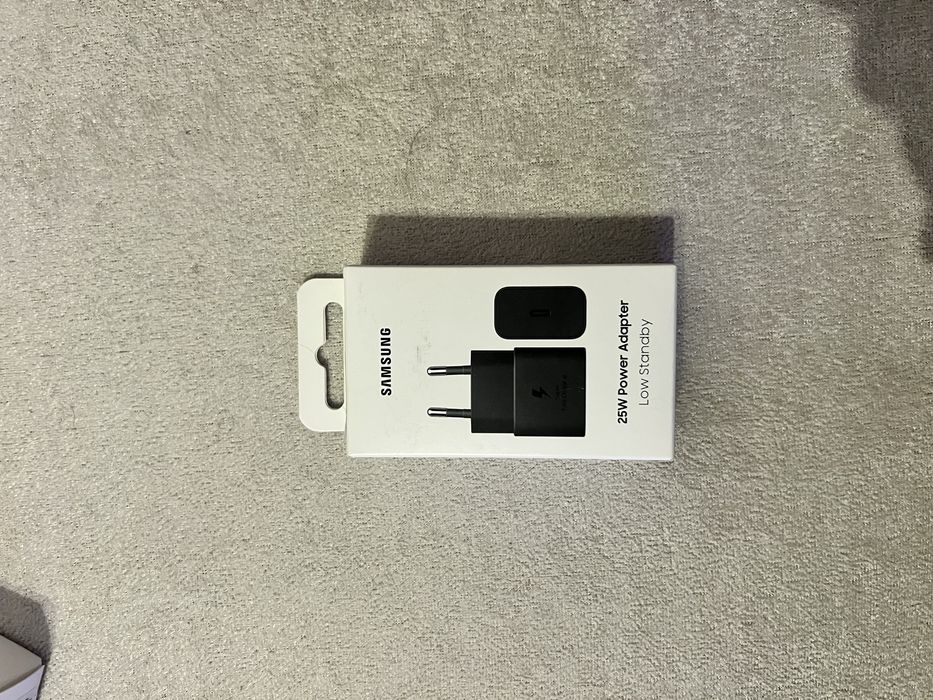 Samsung A17 чисто нов