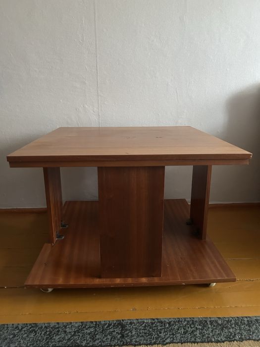 Продам журнальные столики