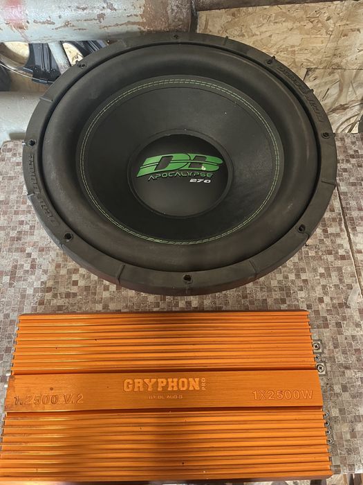 Продам усилетель и сабуфер