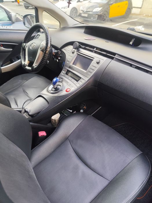 Toyota prius an 2013