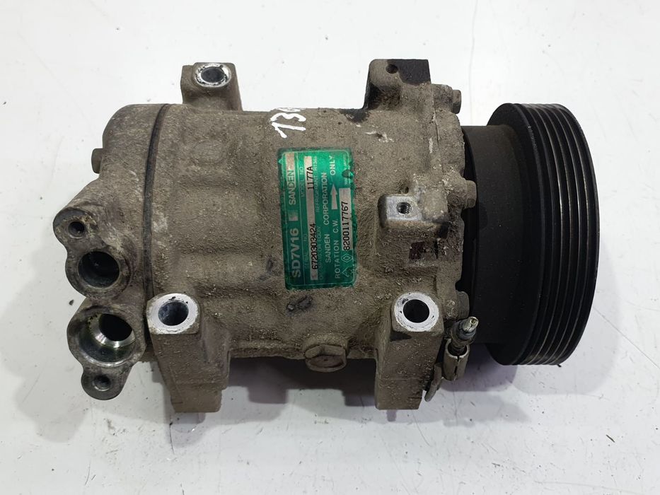 Compresor clima ac 8200117767 Dacia Logan 1 (2004 - 2008) 1.6 mpi K7M710