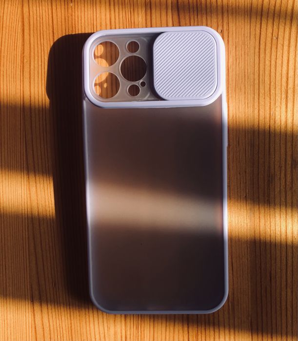 Попит кейс за iPhone