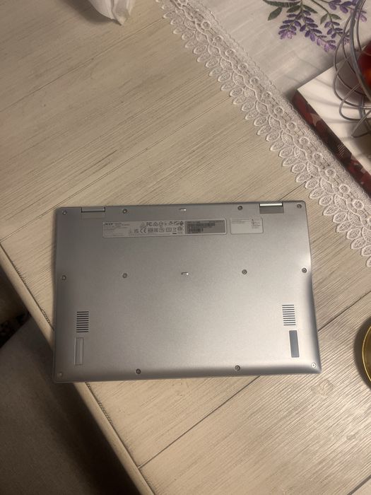 Acer Chromebook CP513-1H series,