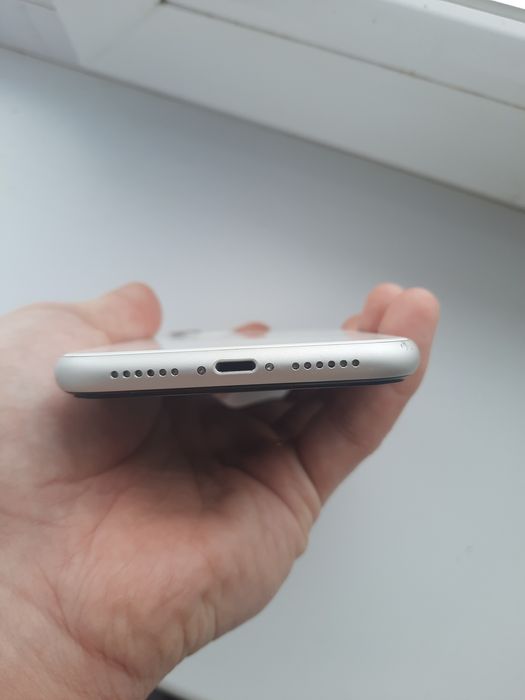 IPhone 11 128gb белый