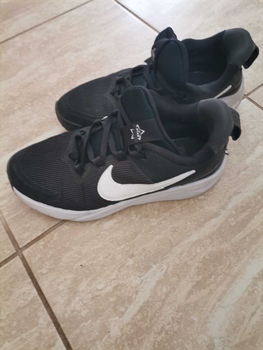 Детски маратонки Nike