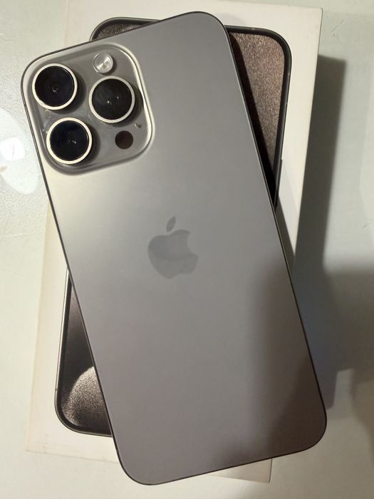 Iphone 15 pro max natural titanium 1Tb