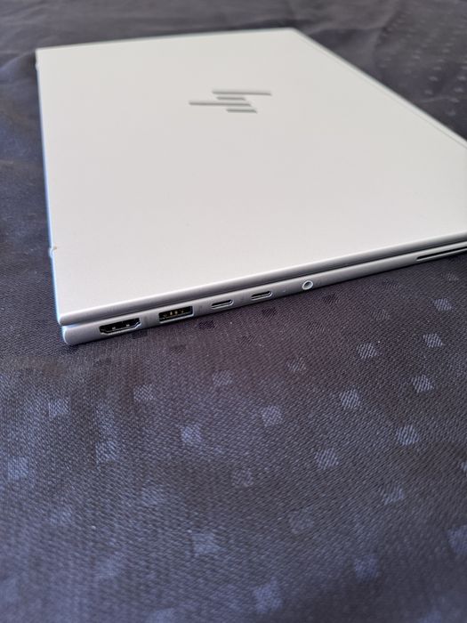 HP EliteBook 640 14 inch G11 - 32GB RAM / 2TB NVMe SSD / Touch screen