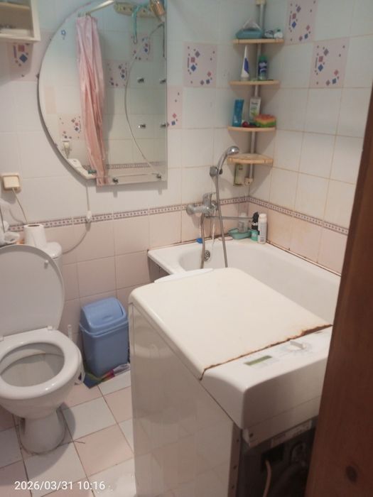 Продам 2 комнатную квартиру