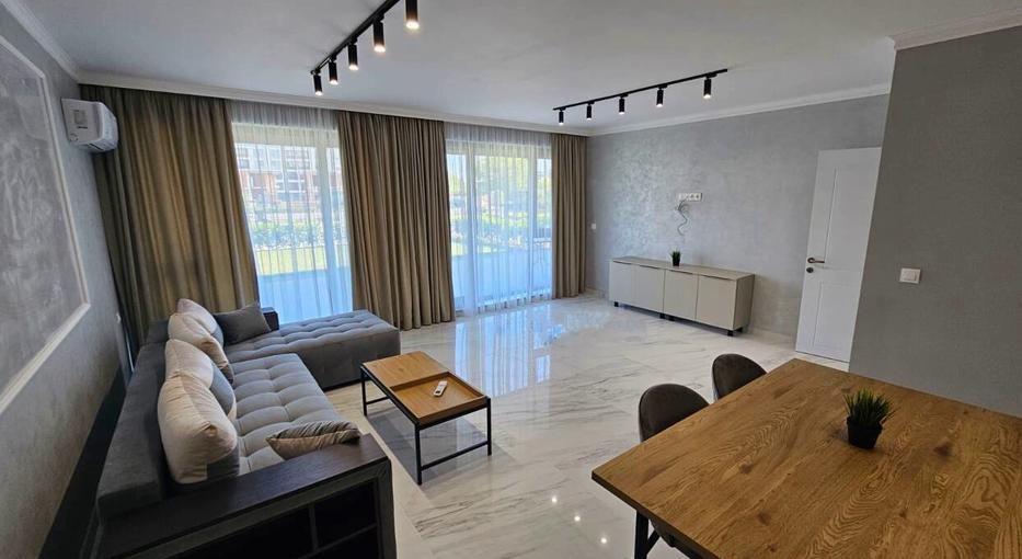 Дава се под наем Двустаен апартамент в Пловдив, Христо Смирненски - 85 кв.м за 750 € - Снимка #3