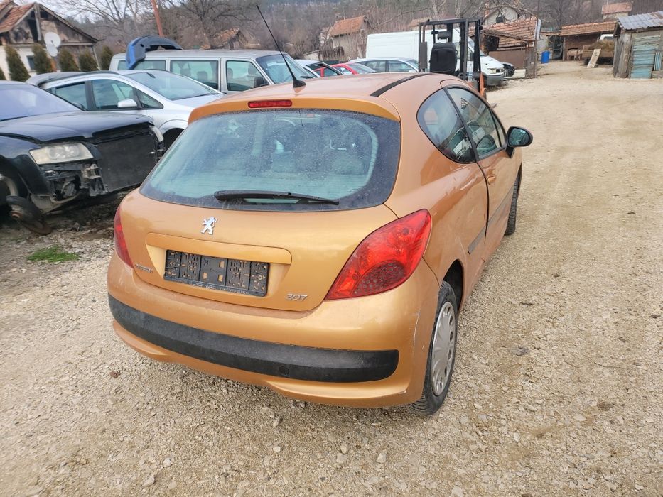 Пежо 207 1.4 на части/pejo 207 1.4 na chasti