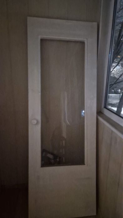 Отдам дверь бесплатно