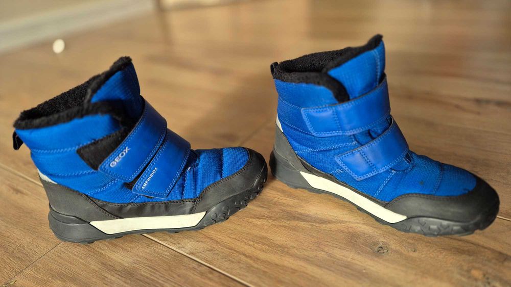 Ghete impermeabile GEOX baieti de iarna marime 36